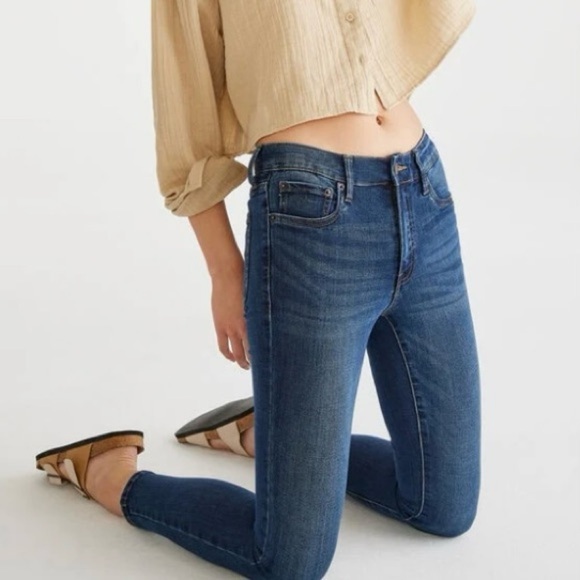 NWT Aeropostale Premium Seriously Stretchy High-Rise dark wash Jegging size 2R - Picture 2 of 8